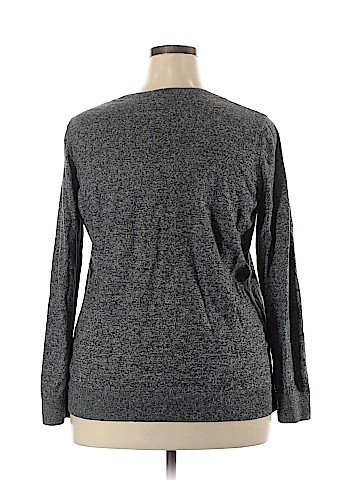 Old Navy Pullover Sweater (view 2)