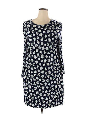 Old Navy Casual Dress (view 1)