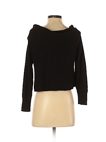 American Eagle Outfitters Pullover Sweater (view 2)