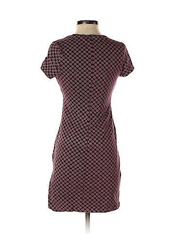 Old Navy Casual Dress (view 2)