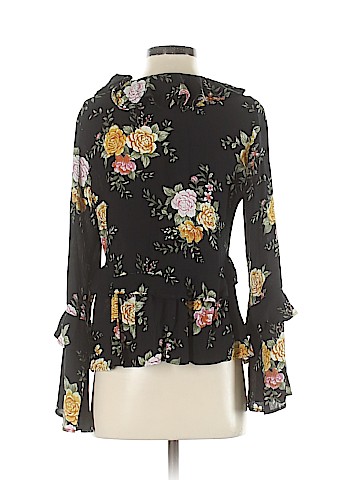 American Eagle Outfitters Long Sleeve Blouse (view 2)