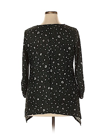 Apt. 9 3/4 Sleeve Top (view 2)