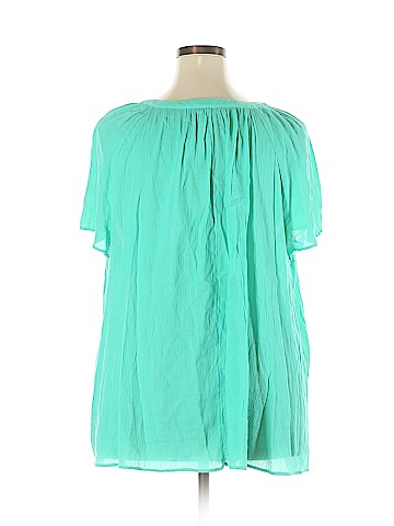 Crown & Ivy Short Sleeve Blouse (view 2)