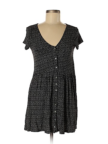 H&M Casual Dress (view 1)