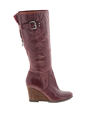 Naya Wedges (view 1)