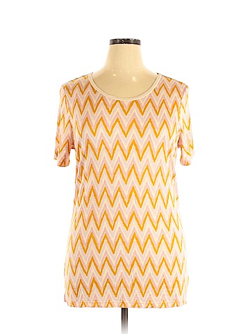 Gap Short Sleeve T-Shirt (view 1)