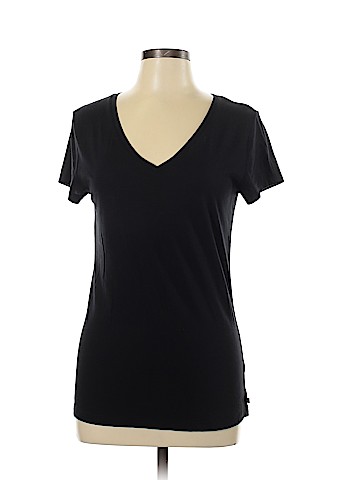 Victoria's Secret Short Sleeve T-Shirt (view 1)