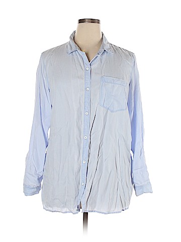 Old Navy Long Sleeve Button-Down Shirt (view 1)