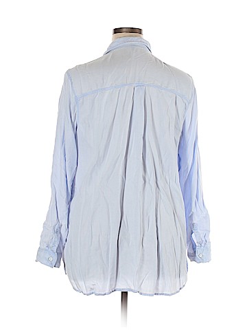 Old Navy Long Sleeve Button-Down Shirt (view 2)