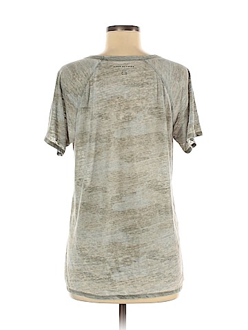 American Eagle Outfitters Short Sleeve T-Shirt (view 2)