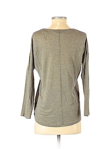 H&M 3/4 Sleeve Top (view 2)