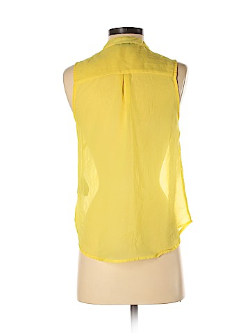 H&M Sleeveless Blouse (view 2)