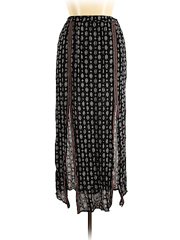 Xhilaration Casual Skirt (view 1)