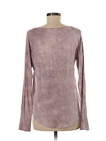 American Eagle Outfitters Long Sleeve T-Shirt (view 2)