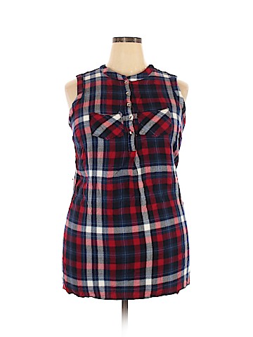 Maurices Short Sleeve Top (view 1)