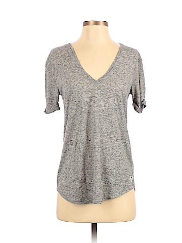 Victoria's Secret Short Sleeve T-Shirt (view 1)