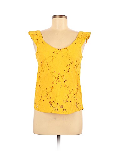 Monteau Sleeveless Top (view 1)