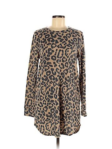 Forever 21 Casual Dress (view 1)