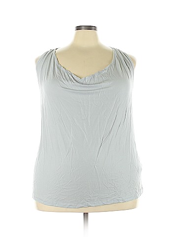 Fabletics Tank Top (view 1)