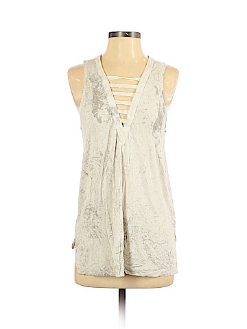 American Eagle Outfitters Sleeveless Top (view 1)