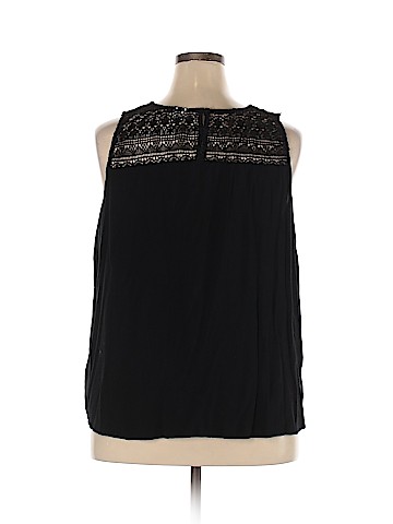 Old Navy Sleeveless Top (view 2)