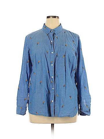 Old Navy Long Sleeve Button-Down Shirt (view 1)