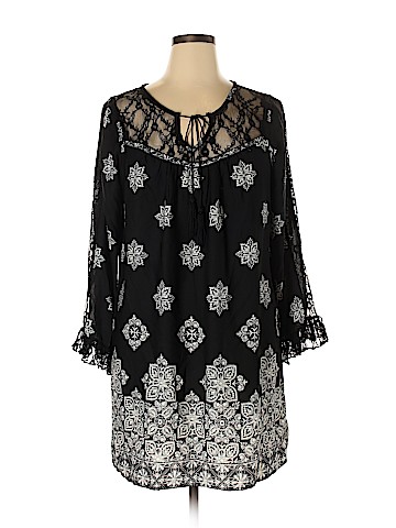 Venus Casual Dress (view 1)