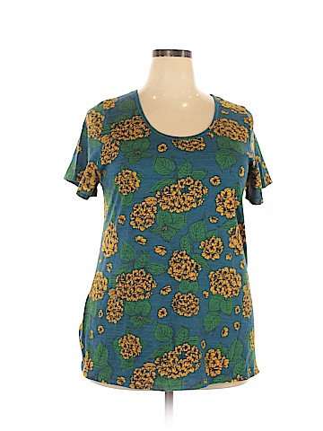 Lularoe Short Sleeve T-Shirt (view 1)