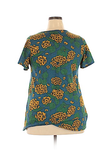 Lularoe Short Sleeve T-Shirt (view 2)