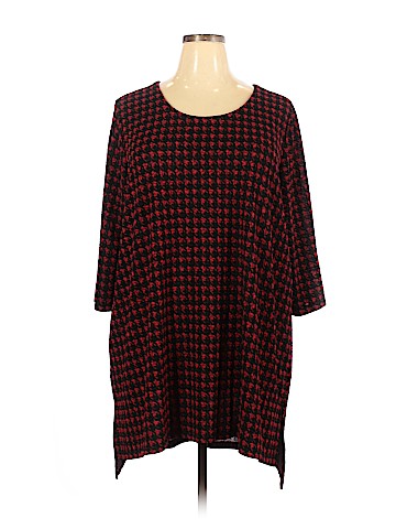 Catherines 3/4 Sleeve Top (view 1)