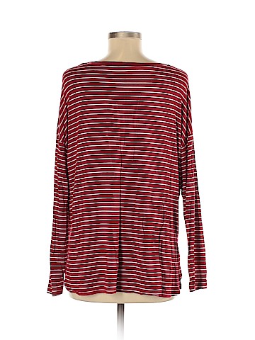 American Eagle Outfitters Long Sleeve T-Shirt (view 2)