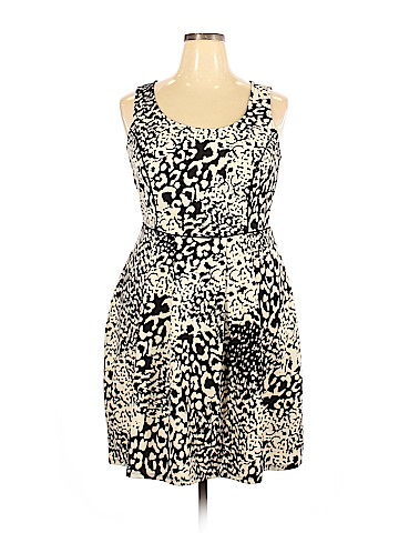 Forever 21 Casual Dress (view 1)