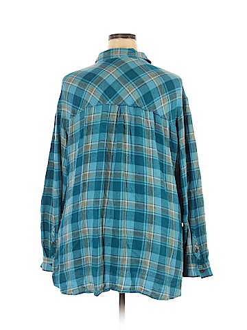 Columbia Long Sleeve Button-Down Shirt (view 2)