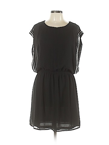 H&M Casual Dress (view 1)