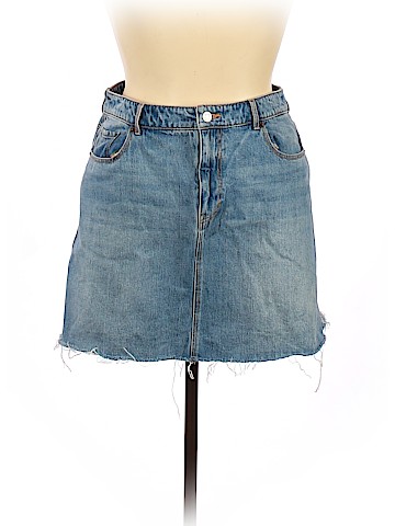 Old Navy Denim Skirt (view 1)