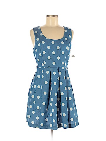 Monteau Casual Dress (view 1)