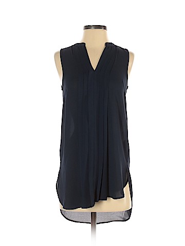 H&M Sleeveless Blouse (view 1)