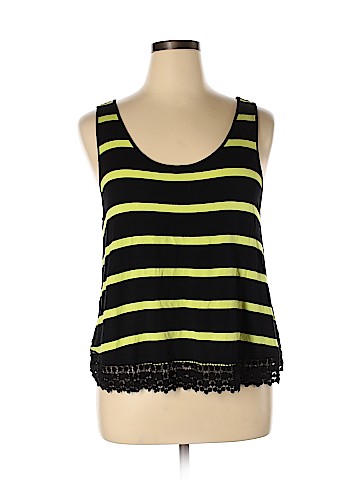 Kensie Sleeveless Top (view 1)