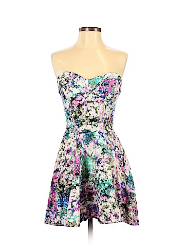 Emerald Sundae Casual Dress (view 1)