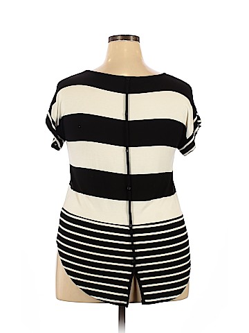 Cable & Gauge Short Sleeve Top (view 2)