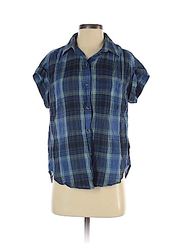 American Eagle Outfitters Short Sleeve Button-Down Shirt (view 1)