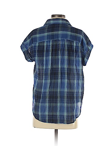 American Eagle Outfitters Short Sleeve Button-Down Shirt (view 2)