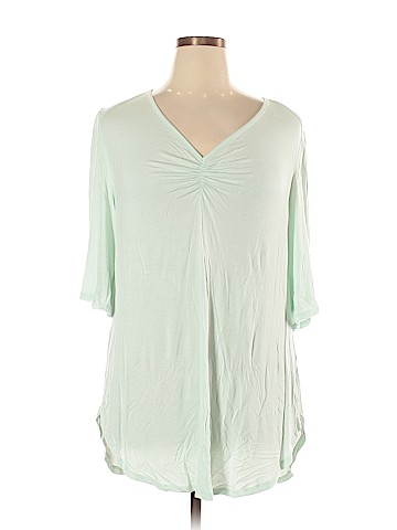 Seven7 3/4 Sleeve Top (view 1)