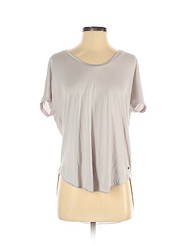 American Eagle Outfitters Short Sleeve T-Shirt (view 1)