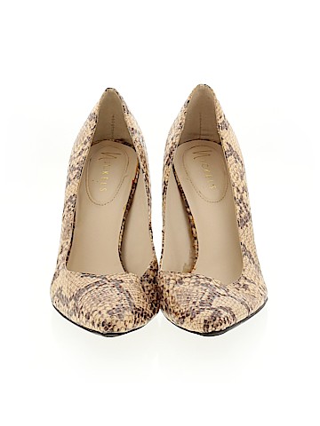 Nickels Heels (view 2)