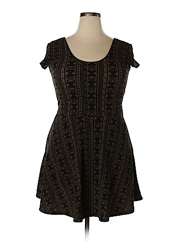 Planet Gold Casual Dress (view 1)