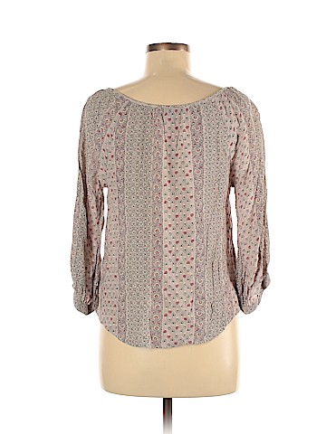 American Eagle Outfitters 3/4 Sleeve Blouse (view 2)