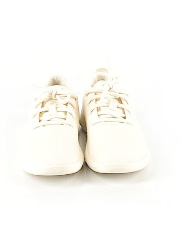 Allbirds Sneakers (view 2)