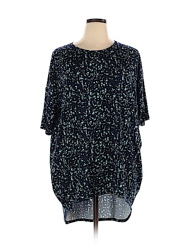 Lularoe Short Sleeve T-Shirt (view 1)