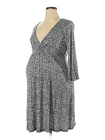 Liz Lange Maternity Casual Dress (view 1)